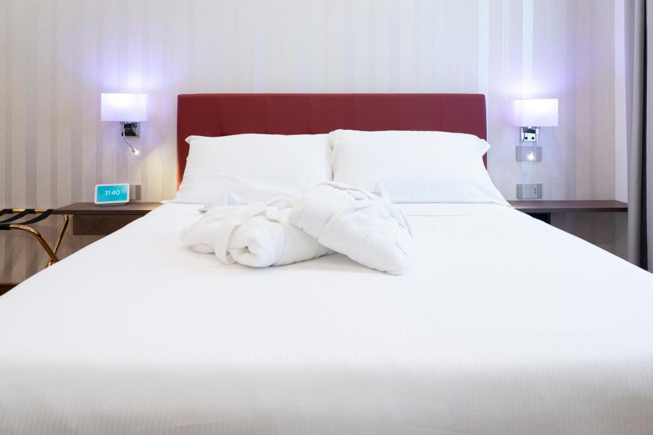 Varese Suites Luaran gambar
