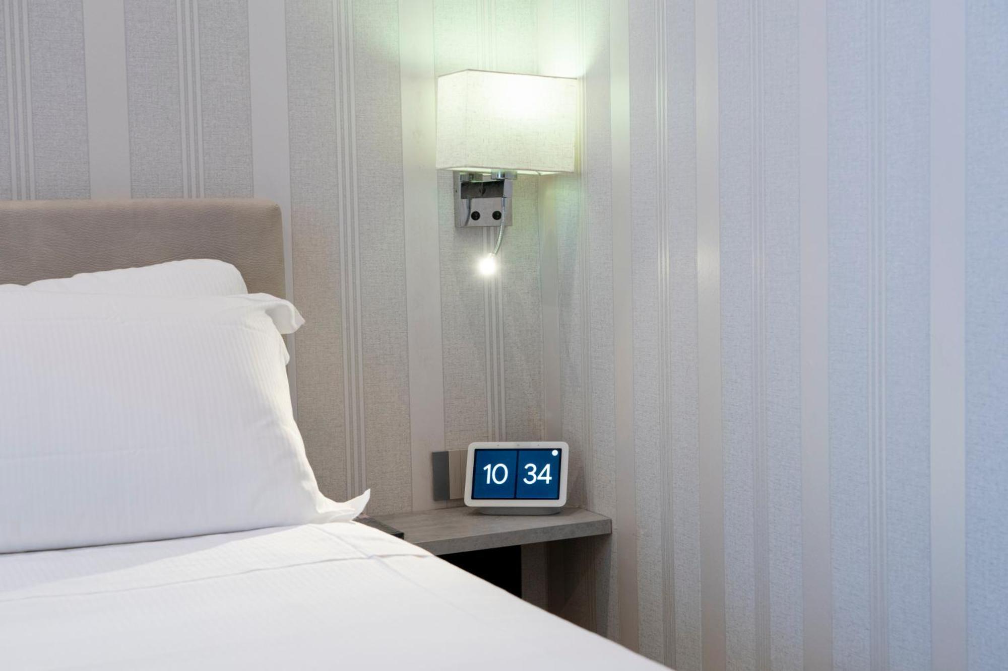 Varese Suites Luaran gambar
